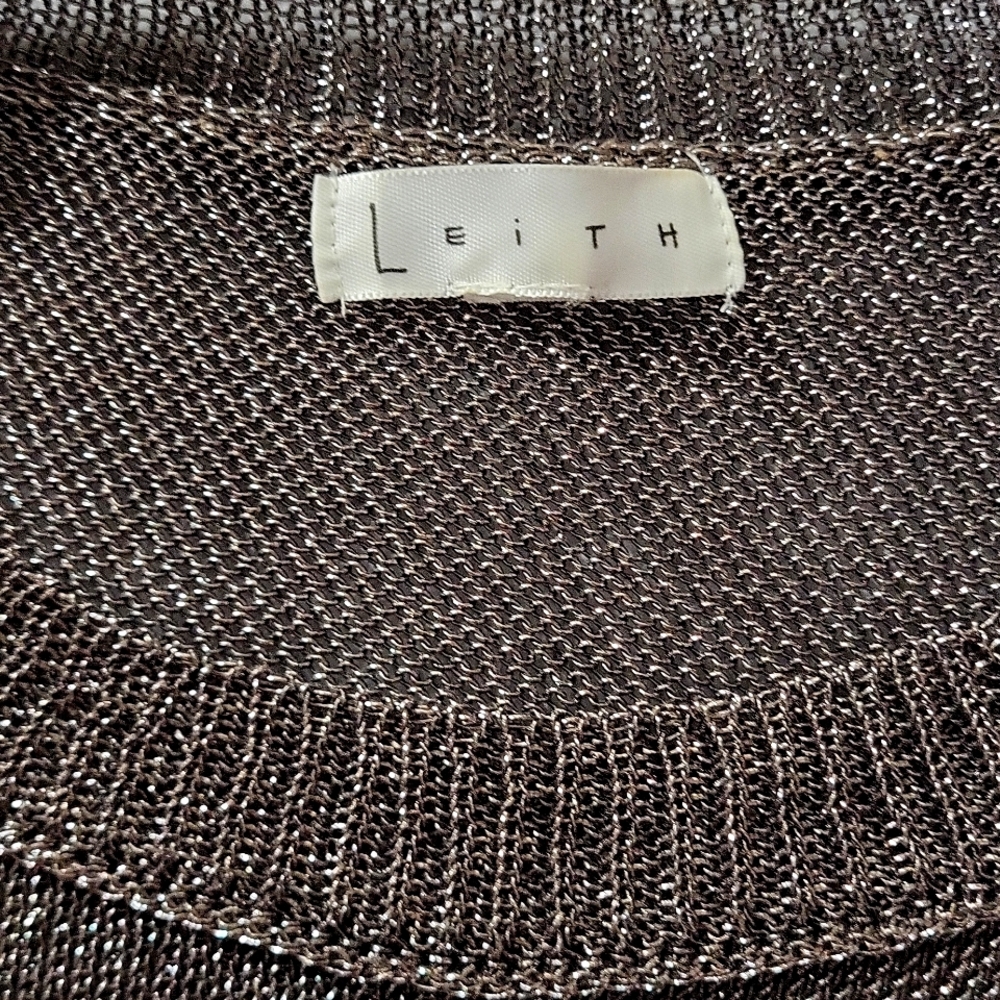 LEITH Shimmering Drapey Crop Top - Picture 3 of 6